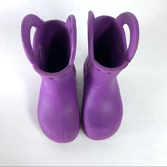 Crocs Handle It Floral Rubber Rain Boots Purple - Picture 4 of 9